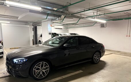 Mercedes-Benz E-Класс, 2021 год, 5 700 000 рублей, 3 фотография