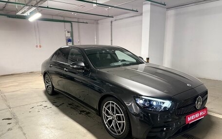 Mercedes-Benz E-Класс, 2021 год, 5 700 000 рублей, 2 фотография