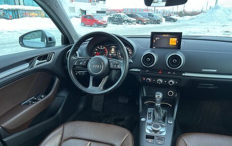Audi A3, 2019 год, 2 400 000 рублей, 15 фотография