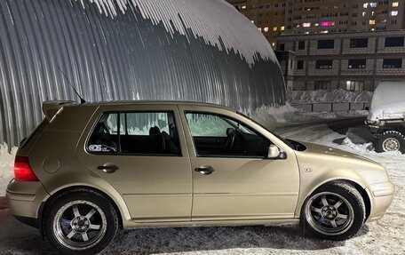Volkswagen Golf IV, 2003 год, 390 000 рублей, 2 фотография