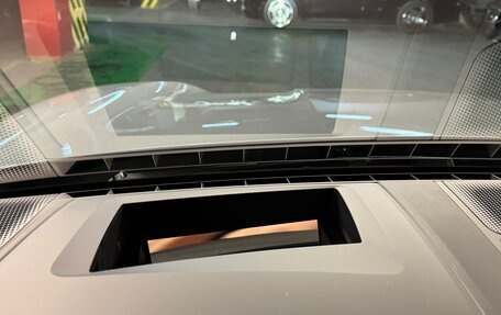 Porsche Cayenne III, 2025 год, 19 990 000 рублей, 28 фотография