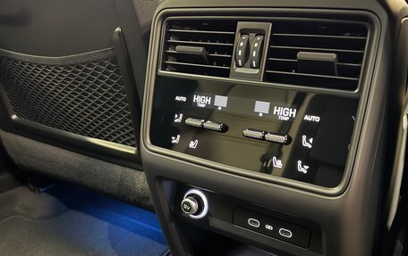 Porsche Cayenne III, 2025 год, 19 990 000 рублей, 23 фотография