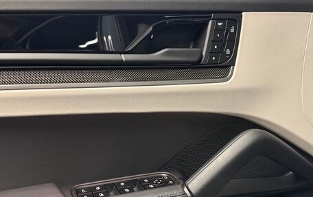 Porsche Cayenne III, 2025 год, 19 990 000 рублей, 26 фотография