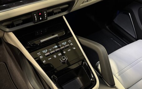 Porsche Cayenne III, 2025 год, 19 990 000 рублей, 20 фотография