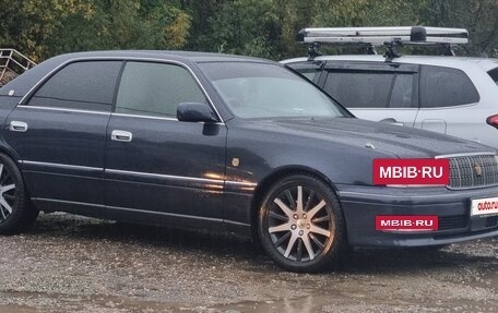 Toyota Crown, 1999 год, 700 000 рублей, 2 фотография