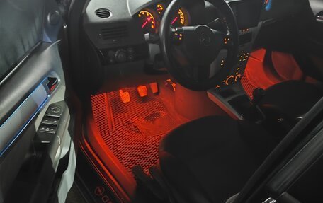 Opel Astra H, 2014 год, 750 000 рублей, 5 фотография