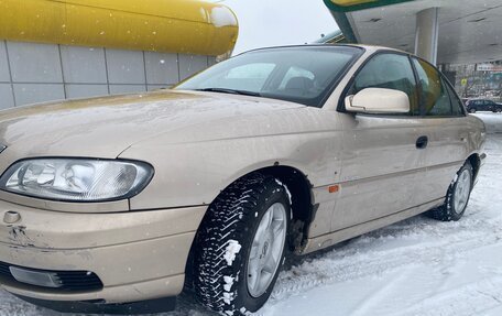 Opel Omega B, 2000 год, 450 000 рублей, 1 фотография