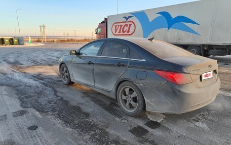 Hyundai Sonata VI, 2010 год, 3 фотография