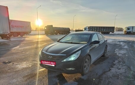 Hyundai Sonata VI, 2010 год, 2 фотография