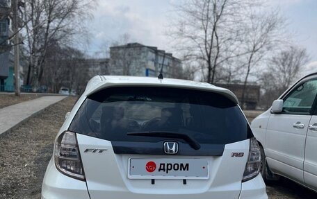 Honda Fit III, 2010 год, 950 000 рублей, 7 фотография