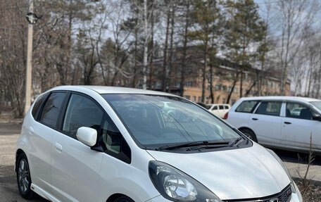 Honda Fit III, 2010 год, 950 000 рублей, 8 фотография