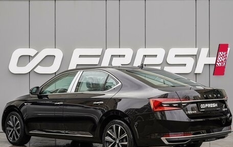 Skoda Superb III рестайлинг, 2025 год, 3 270 000 рублей, 2 фотография