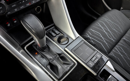 Mitsubishi Eclipse Cross, 2019 год, 2 110 000 рублей, 28 фотография