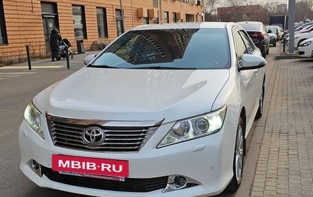 Toyota Camry, 2012 год, 1 850 000 рублей, 3 фотография