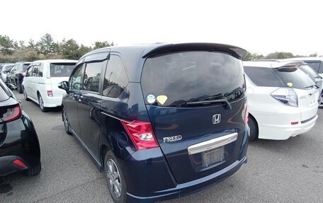 Honda Freed I, 2010 год, 690 000 рублей, 3 фотография