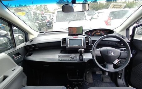 Honda Freed I, 2010 год, 690 000 рублей, 6 фотография