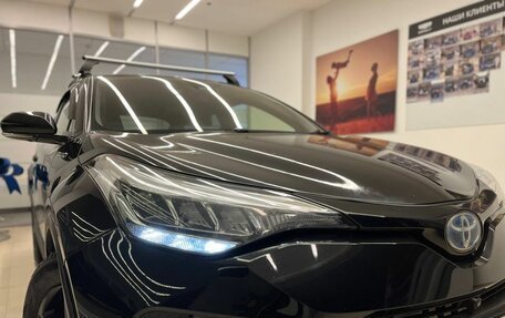 Toyota C-HR I рестайлинг, 2019 год, 2 120 000 рублей, 7 фотография