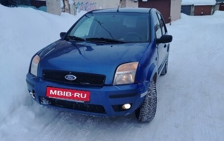 Ford Fusion I, 2005 год, 250 000 рублей, 1 фотография
