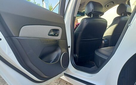 Chevrolet Cruze II, 2012 год, 700 000 рублей, 21 фотография