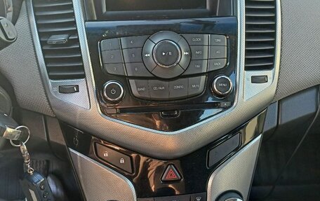 Chevrolet Cruze II, 2012 год, 700 000 рублей, 15 фотография