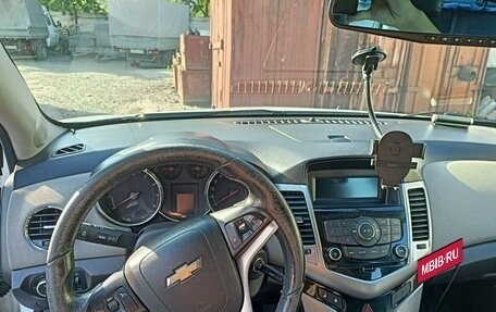 Chevrolet Cruze II, 2012 год, 700 000 рублей, 30 фотография