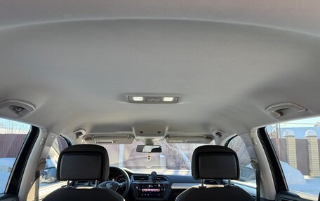 Volkswagen Tiguan II, 2020 год, 2 180 000 рублей, 19 фотография