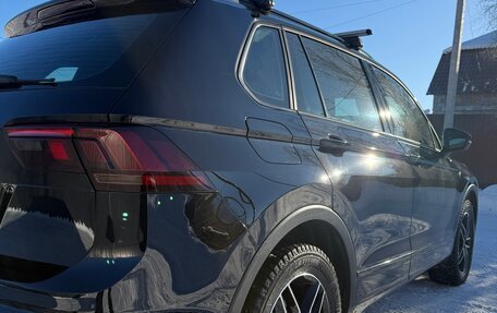 Volkswagen Tiguan II, 2020 год, 2 180 000 рублей, 31 фотография