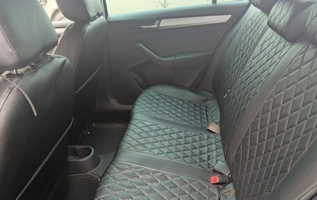 Skoda Rapid I, 2019 год, 1 300 000 рублей, 10 фотография