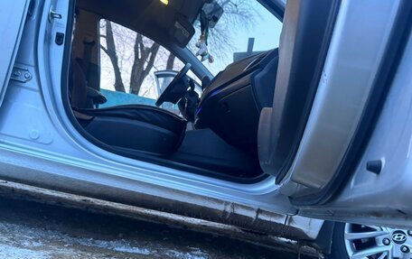 Hyundai Solaris II рестайлинг, 2017 год, 1 200 000 рублей, 13 фотография