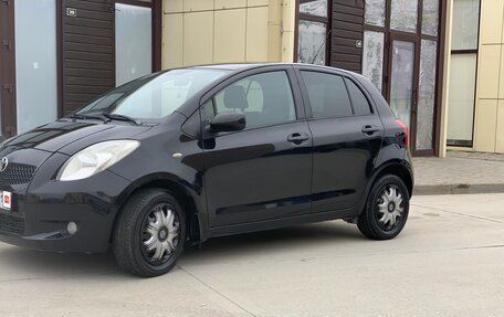 Toyota Yaris III рестайлинг, 2008 год, 11 фотография
