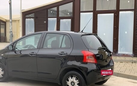 Toyota Yaris III рестайлинг, 2008 год, 12 фотография