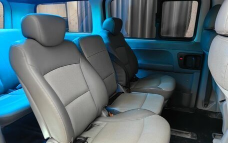 Hyundai Grand Starex Grand Starex I рестайлинг 2, 2008 год, 899 000 рублей, 9 фотография