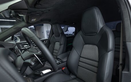 Porsche Cayenne III, 2025 год, 25 490 000 рублей, 11 фотография