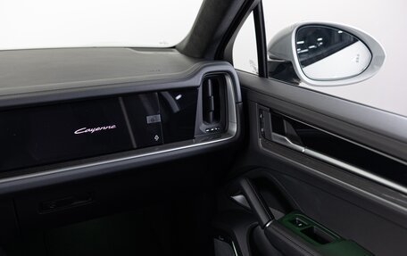 Porsche Cayenne III, 2025 год, 25 490 000 рублей, 19 фотография