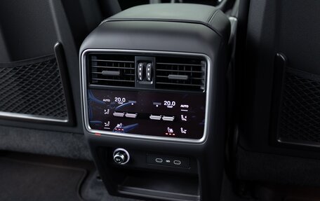 Porsche Cayenne III, 2025 год, 25 490 000 рублей, 28 фотография