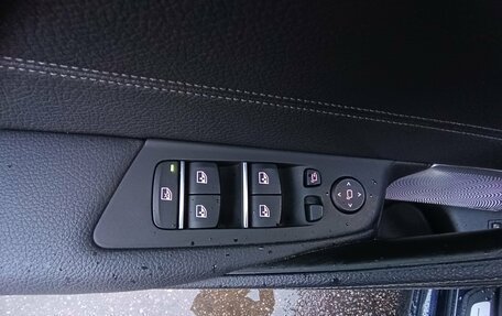 BMW 5 серия, 2018 год, 3 965 000 рублей, 21 фотография