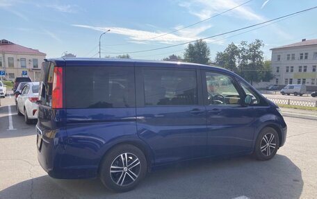 Honda Stepwgn IV, 2016 год, 1 730 000 рублей, 4 фотография