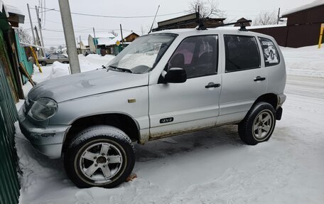 Chevrolet Niva I рестайлинг, 2004 год, 300 000 рублей, 5 фотография