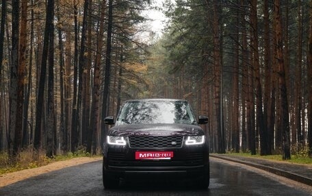Land Rover Range Rover IV рестайлинг, 2018 год, 6 700 000 рублей, 3 фотография