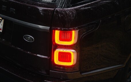 Land Rover Range Rover IV рестайлинг, 2018 год, 6 700 000 рублей, 10 фотография