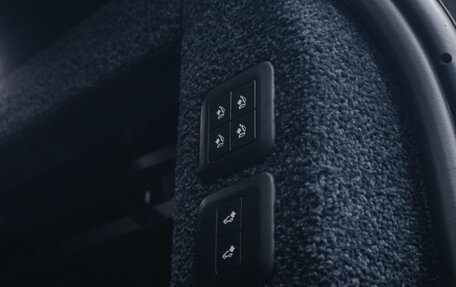 Land Rover Range Rover IV рестайлинг, 2018 год, 6 700 000 рублей, 21 фотография