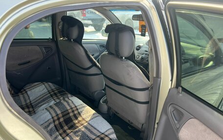 Toyota Platz, 1999 год, 399 000 рублей, 15 фотография