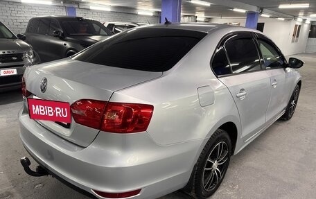 Volkswagen Jetta VI, 2013 год, 979 000 рублей, 5 фотография