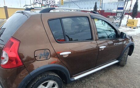 Renault Sandero I, 2013 год, 795 000 рублей, 8 фотография