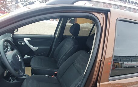 Renault Sandero I, 2013 год, 795 000 рублей, 13 фотография