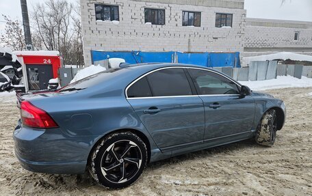 Volvo S80 II рестайлинг 2, 2012 год, 1 400 000 рублей, 3 фотография
