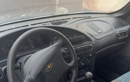 Chevrolet Niva I рестайлинг, 2004 год, 244 000 рублей, 10 фотография