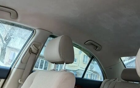 Toyota Avensis III рестайлинг, 2005 год, 670 000 рублей, 8 фотография