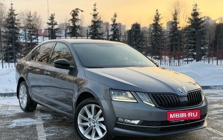 Skoda Octavia, 2017 год, 1 815 000 рублей, 3 фотография