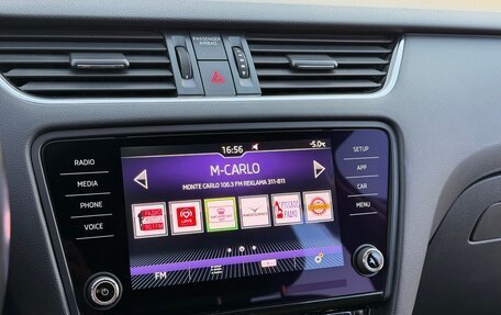 Skoda Octavia, 2017 год, 1 815 000 рублей, 10 фотография